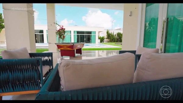 Nattan mostra casa no Ceará durante visita de Eliana por Reprodução