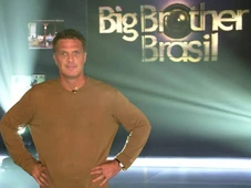 Imagem - Final do primeiro BBB quase terminou em tragédia, e Pedro Bial se fingiu de morto para sobreviver; relembre