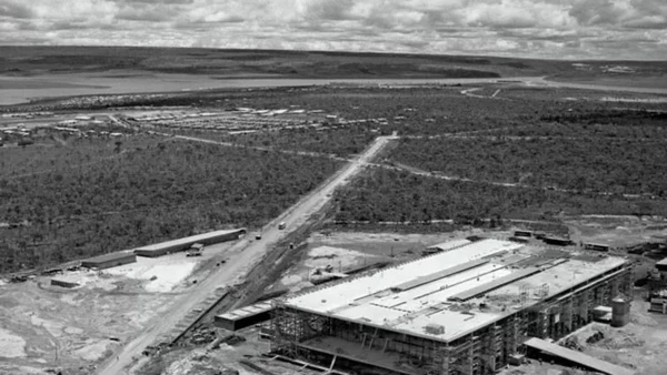 Inicio da construção da capital federal | Brasília por Thomaz Farkas