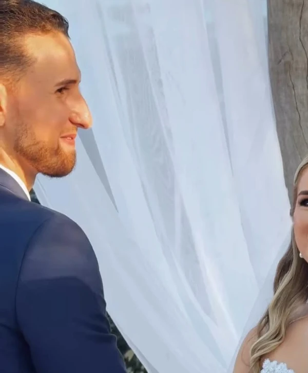 Noivo de 24 anos morre logo após cerimônia de cas.amento por Redes Sociais