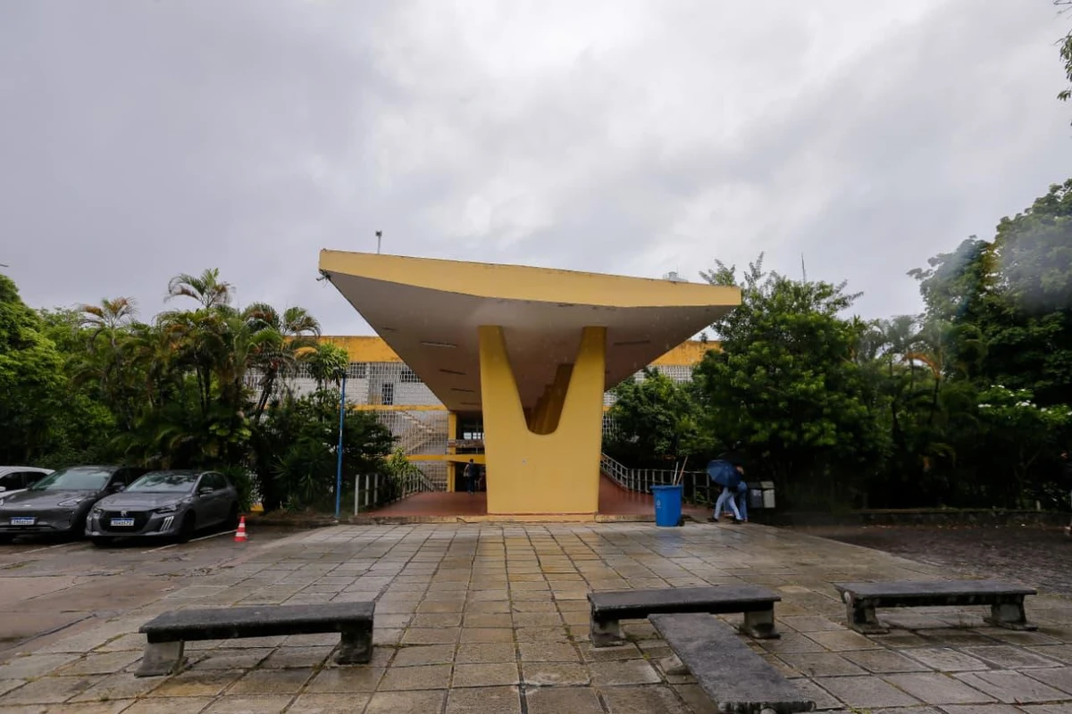 Projeto que propõe a reestruturação da Escola Politécnica da Ufba divide a comunidade acadêmica por Arisson Marinho/CORREIO