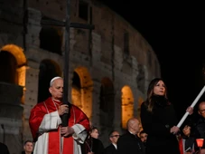 Imagem - Leão XIV celebra missa de Sexta-feira Santa pela primeira vez desde que virou papa
