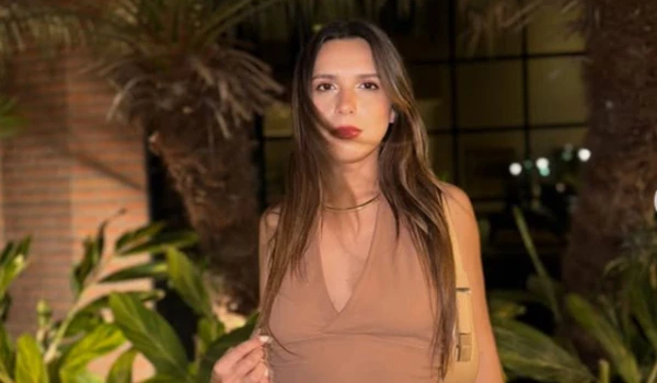 Agostina Páez por Reprodução