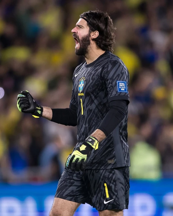 Alisson Becker pela Seleção Brasileira por Reprodução