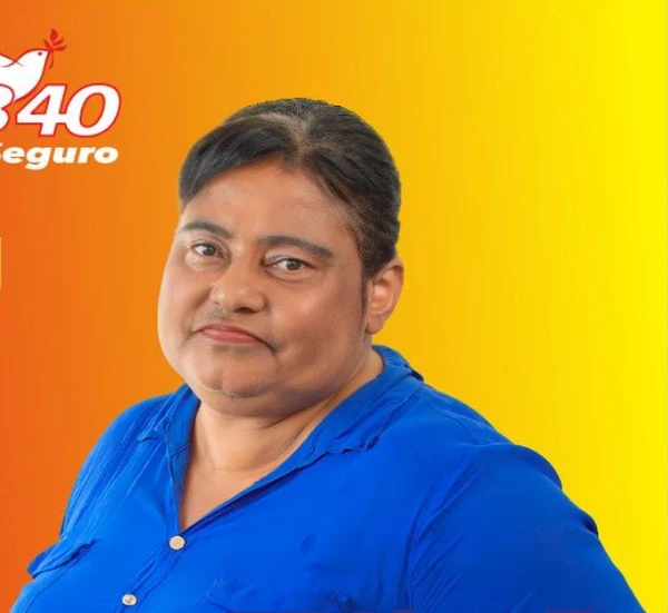 Bernadeth Maria Rocha Neta por Reprodução