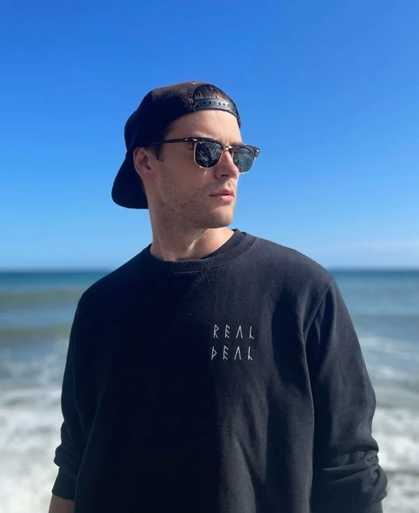 Ator Jaakko Ohtonen por Reprodução | Instagram