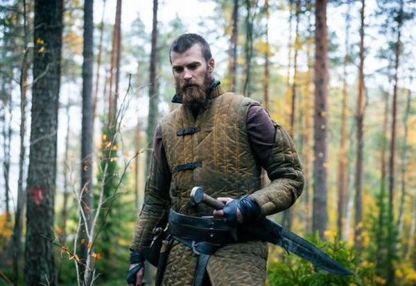 Ator Jaakko Ohtonen por Reprodução | Instagram