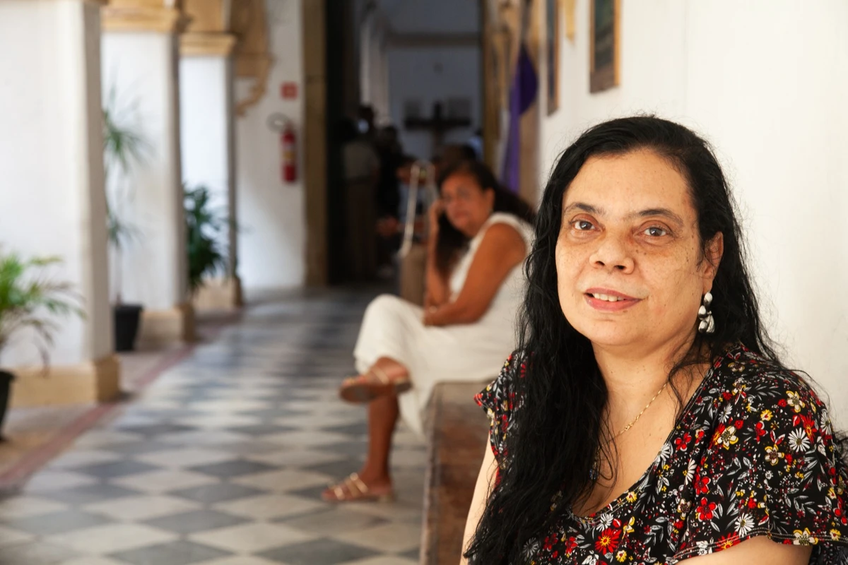 Maria Tereza Carvalho esperava pelo início da procissão por Sora Maia/CORREIO