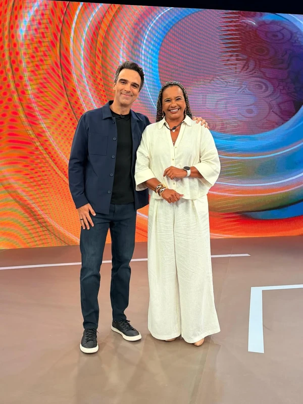 Tadeu Schmidt e Solange Couto por Reprodução/Instagram