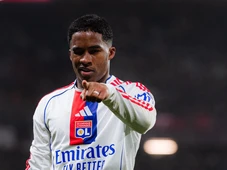 Imagem - Lyon chega a 9 jogos sem vencer e brasileiro Endrick é detonado pela imprensa internacional: 'para esquercer'