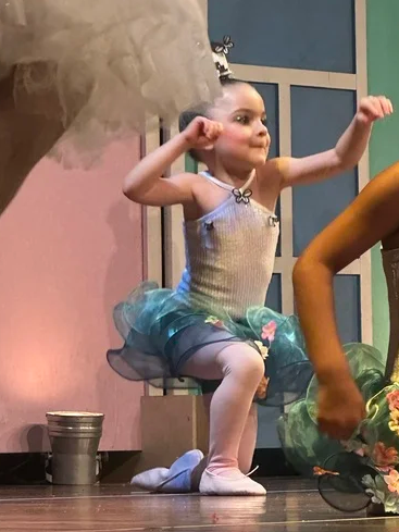 Aurora tem doença genética rara e progressiva por Reprodução