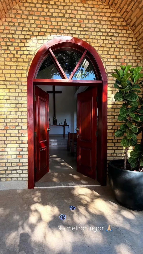 De buggy, filhos de Gusttavo Lima caçam ovos de Páscoa em fazenda de R$ 50 milhões por Reprodução/Redes Sociais 