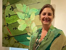 Imagem - MAB recebe “Folhas que Curam – o mito de Ossanhe”, mostra inédita de Luz Castañeda no Brasil