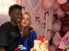 Imagem - Virginia Fonseca explica 'cara fechada' em festa surpresa na casa de Vini Jr.