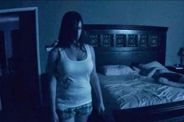 Atividade Paranormal (2007) por Reprodução