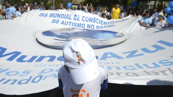 Dedução integral de gastos escolares de crianças autistas é liberada pela Justiça