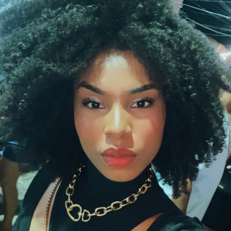 Karielle Souza recusou investidas de suspeito e foi vítima de feminicídio por Reprodução