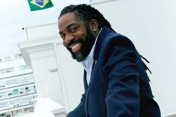 Lázaro Ramos detalhou relação com a mãe