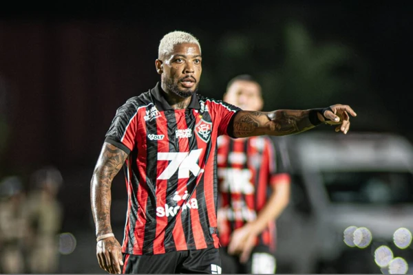 Marinho -  Músculo posterior da coxa esquerda por Victor Ferreira/ECV 