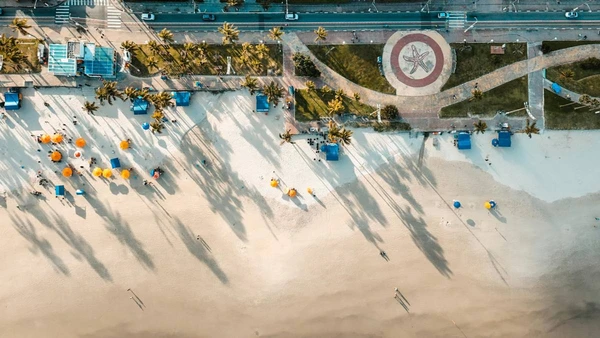 Mudanças já afetam ondas, paisagem e até o mercado imobiliário da região