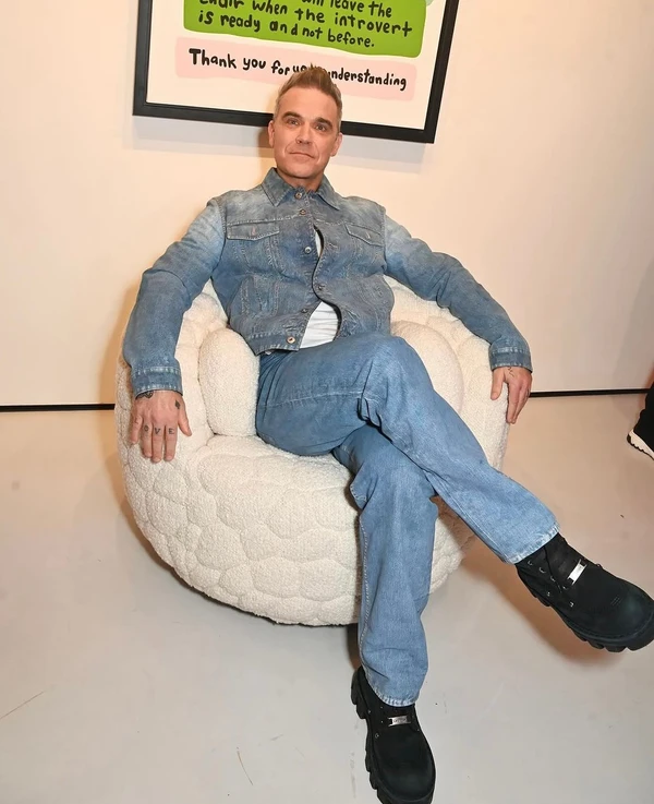 Robbie Williams por Reprodução/ Instagram