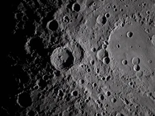 Imagem - Nasa divulga primeiras imagens feitas do lado 'oculto' da Lua; veja