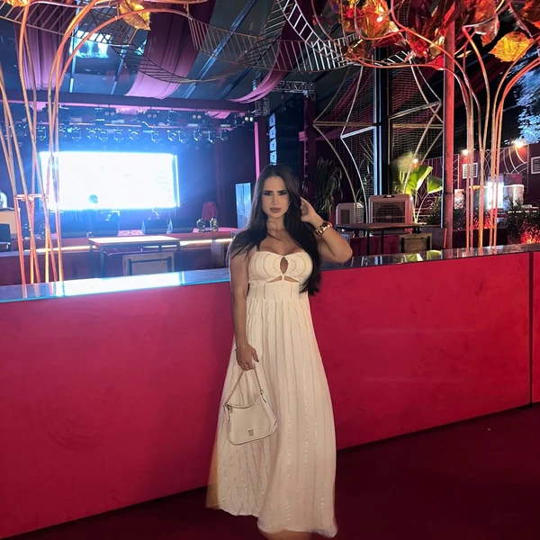 Bárbara Cavalcanti é a nova companhia de Romário por Reprodução/Instagram