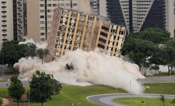Implosão do 