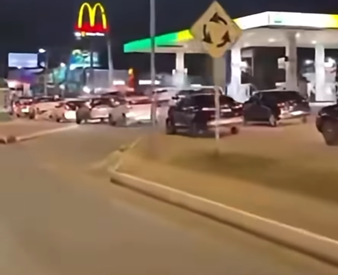 Inauguaração de McDonald's em Barreiras causa congestionamento no trânsito por Reprodução