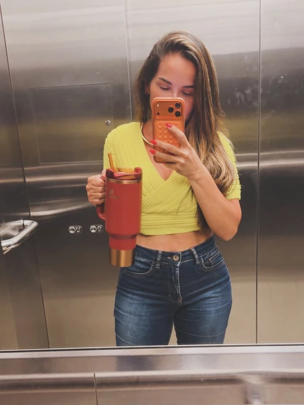 Isabele Benito por Reprodução/Instagram