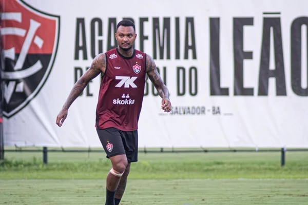 Luan Cândido deve ser titular contra a Juazeirense 