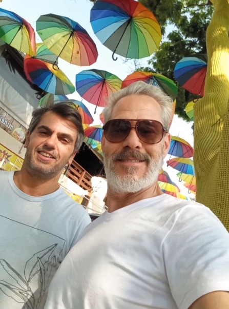Nico Puig celebra quase 30 anos de relação com Jefferson Lattari e relembra fase como galã da Globo por Reprodução/Instagram