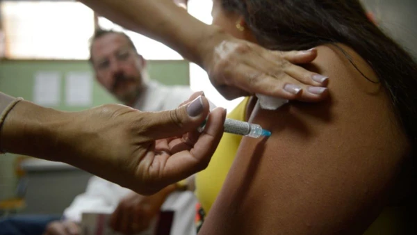 Nova regra da CLT garante folga para exames preventivos sem descontos por Marcelo Camargo / Agência Brasil