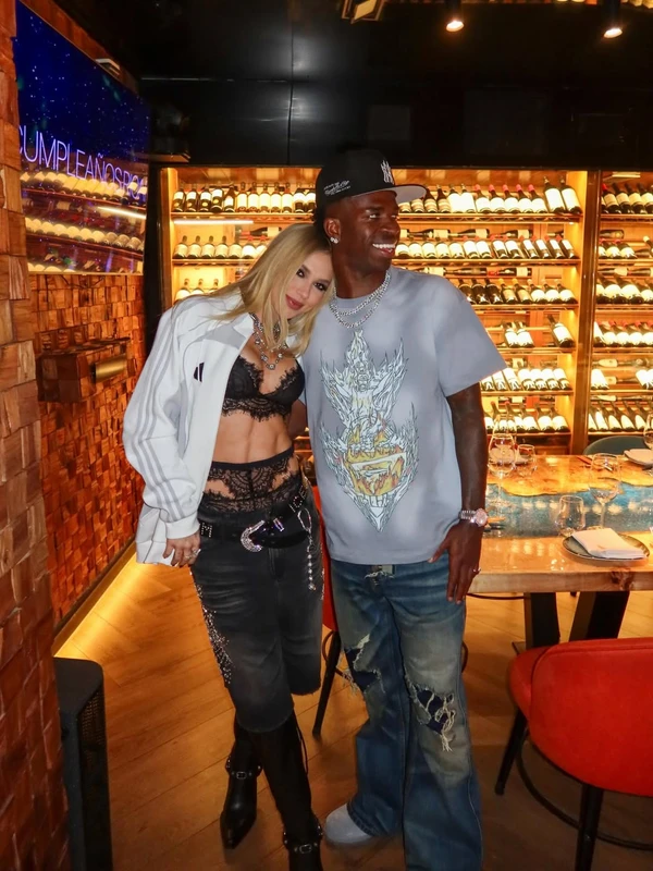 Virginia Fonseca e Vini Jr. por Reprodução/Instagram