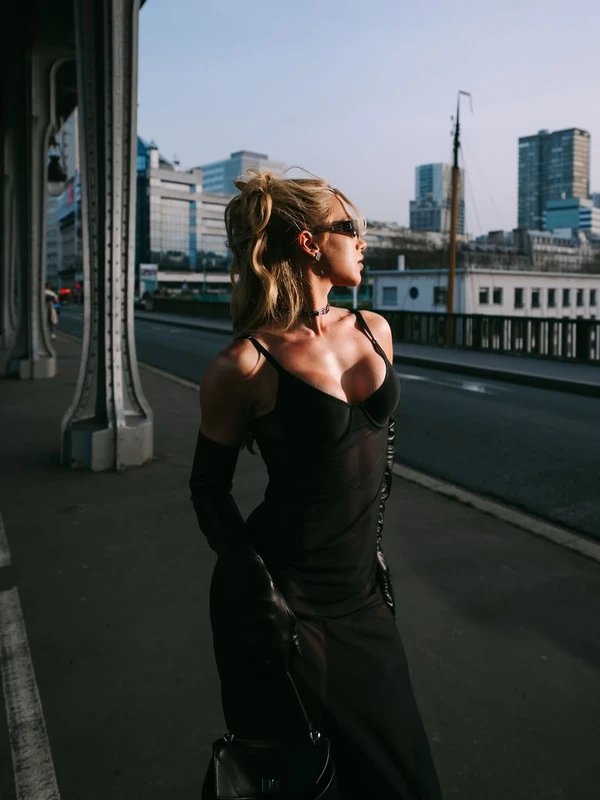 Virginia Fonseca em Paris por Reprodução/Instagram