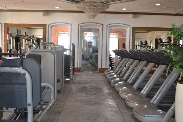 Academia fica localizada no Rio Vermelho por Reprodução | Wellhub