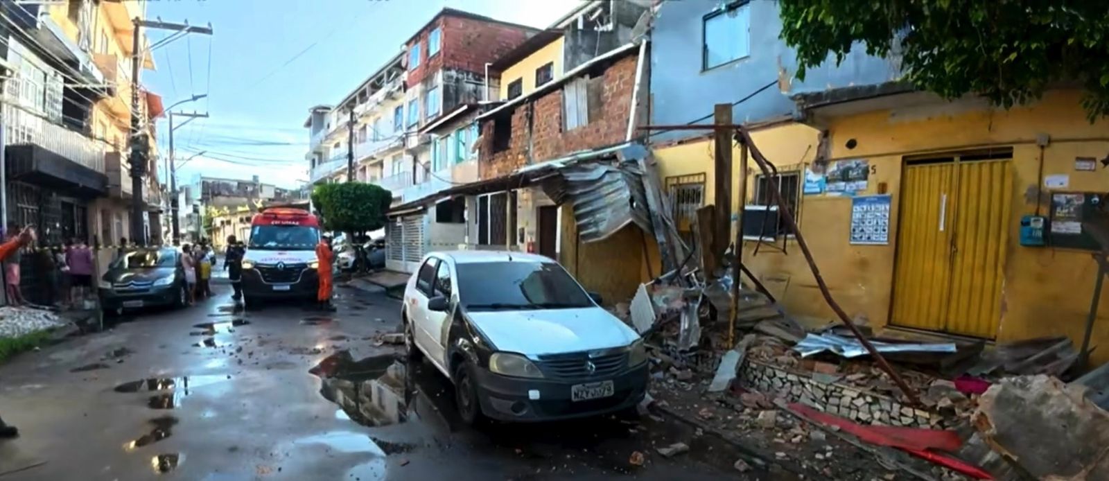Desabamento de marquises em Salvador por Reprodução?TV Bahia