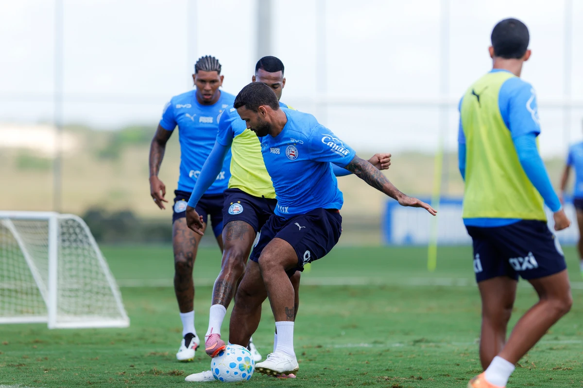 Elenco do Bahia treina em preparação para encarar o Mirassol por Rafael Rodrigues/ECB