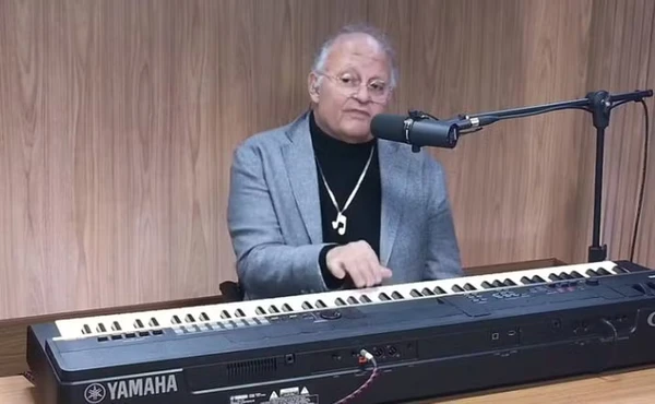 Guilherme Arantes por Reprodução