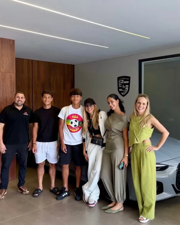 Iran Ângelo se muda para mansão de R$ 4 milhões em BH por Reprodução/Instagram @monteiroimoveis