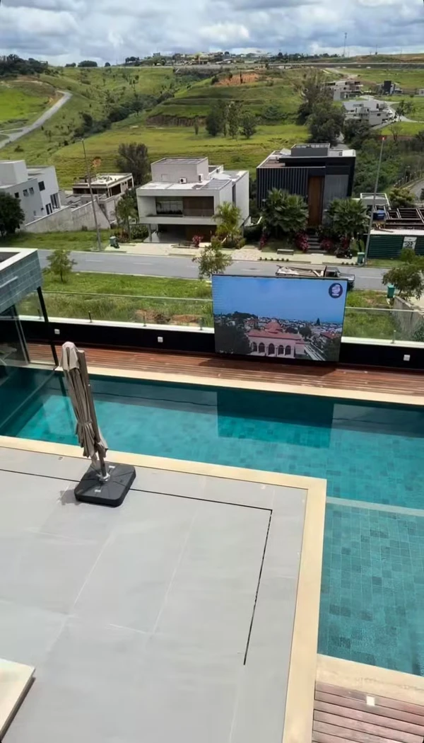 Iran Ângelo se muda para mansão de R$ 4 milhões em BH por Reprodução/Instagram