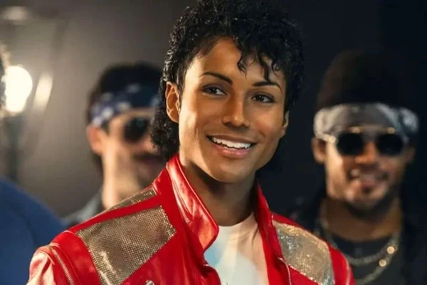 Jaafar Jackson interpreta seu tio, Michael Jackson, em cinebiografia