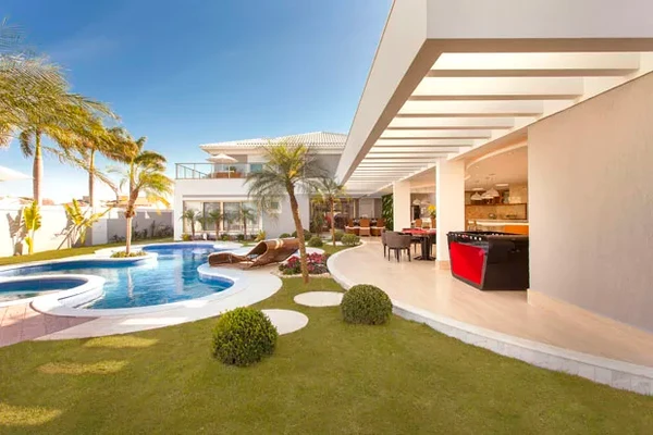 Mansão de Gil, ex- zagueiro por Reprodução