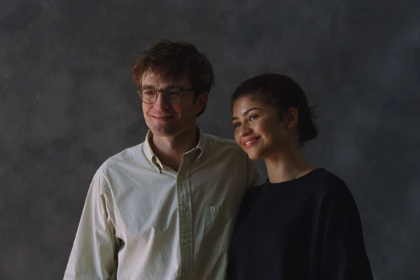 O Drama (2026) estreia nos cinemas brasileiros com atuações aclamadas de Zendaya e Robert Pattinson por Divulgação/Diamond Films