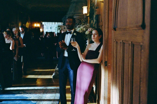 O Drama (2026) estreia nos cinemas brasileiros com atuações aclamadas de Zendaya e Robert Pattinson por Divulgação/Diamond Films