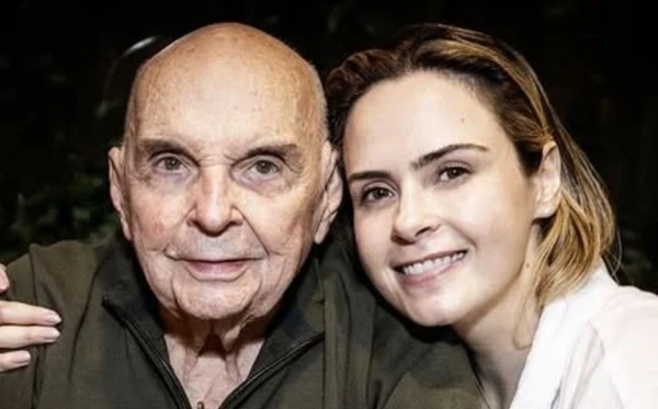 Pai de Ana Paula segue internado aos 96 anos, mas quadro é estável, segundo equipe