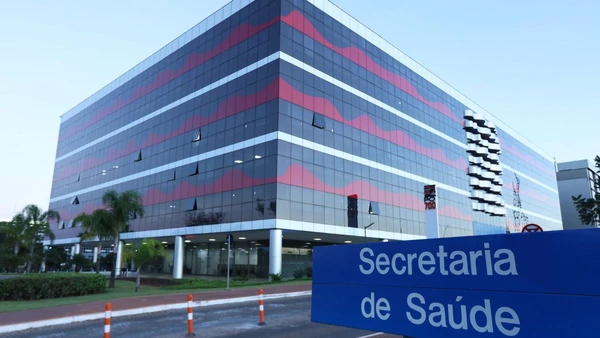 Secretária de Saúde