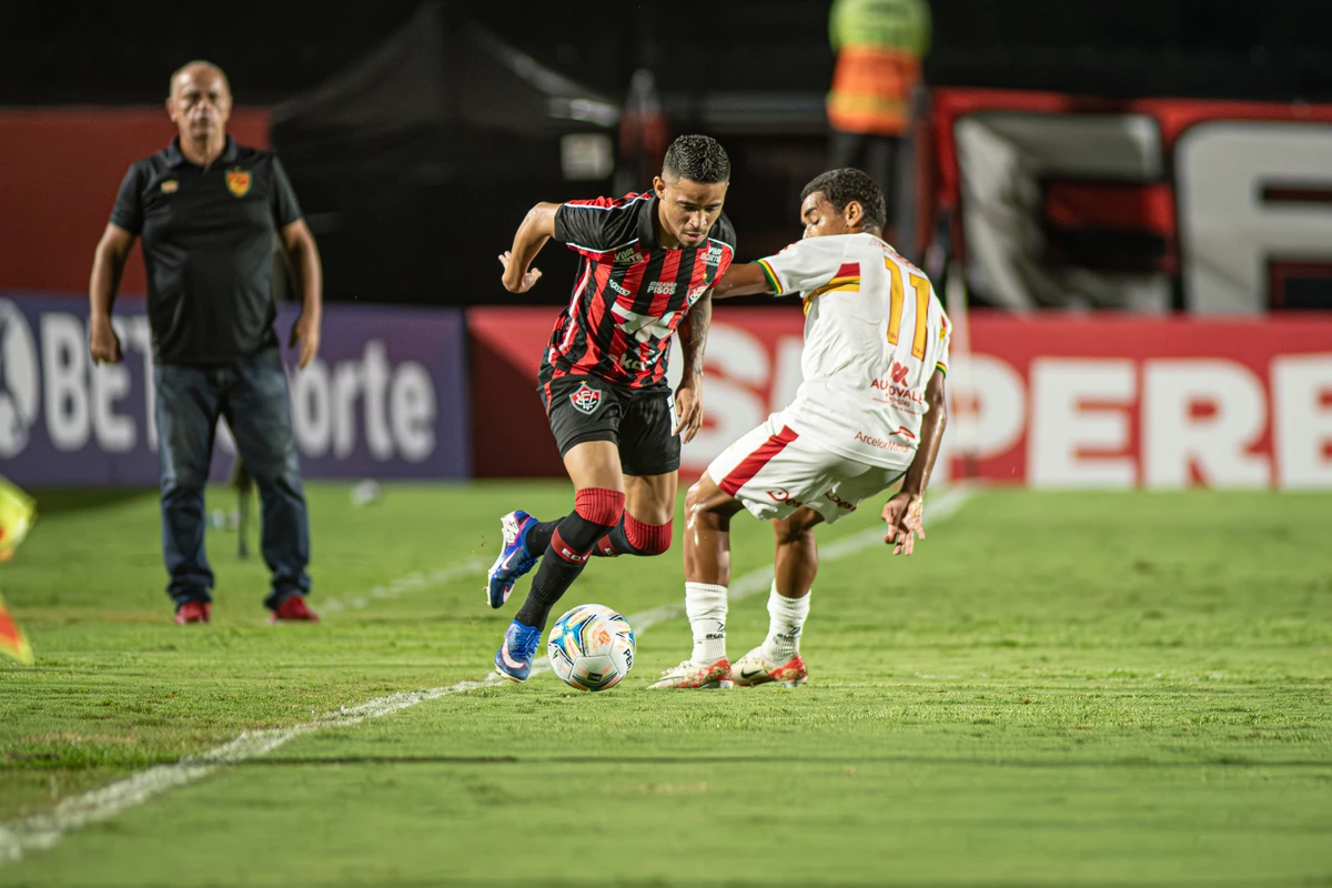 Vitória 4x1 Juazeirense - 3ª rodada Copa do Nordeste por Victor Ferreira/ECV