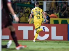 Imagem - Ex-Vitória marca gol decisivo e garante vitória inédita em estreia de time na Libertadores