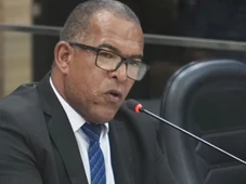 Imagem - Vereador de cidade na Bahia diz que salário de R$ 13 mil 'não dá para fazer feira' e causa polêmica